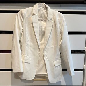 Elegant White Blazer